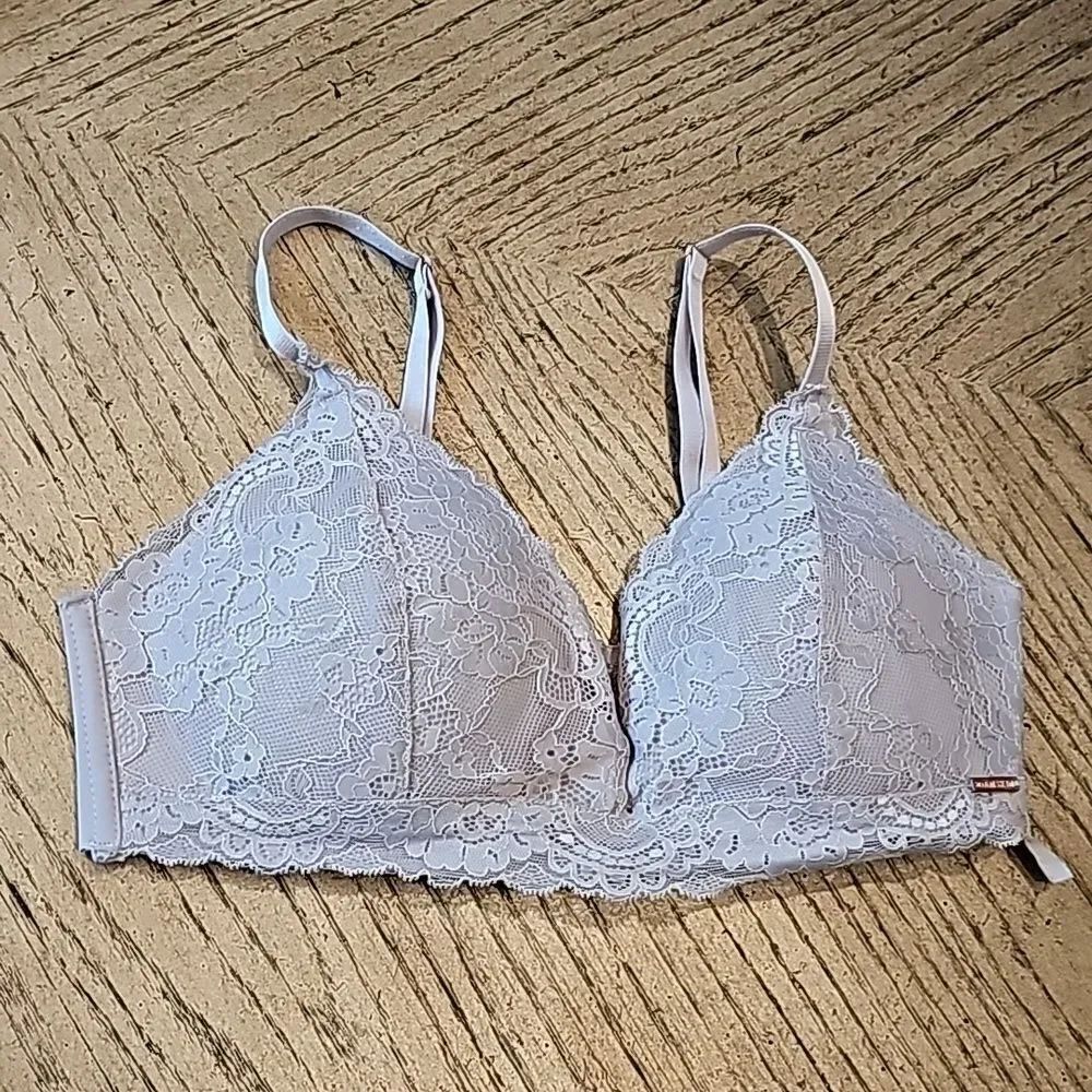 34C gray lace bra Danskin unwired
